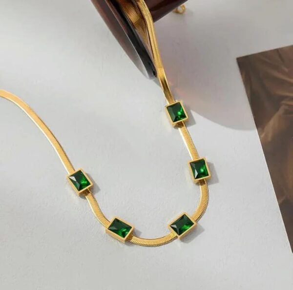 Gold plated stainless steel anti tarnish snake chain green emerald studded necklace