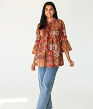 Graphic print women  Top