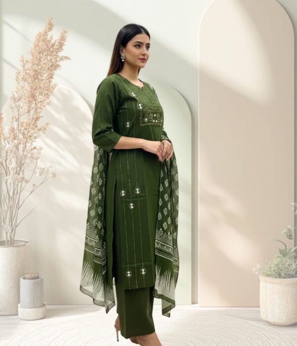 Cotton thread mirror work Churidar sett